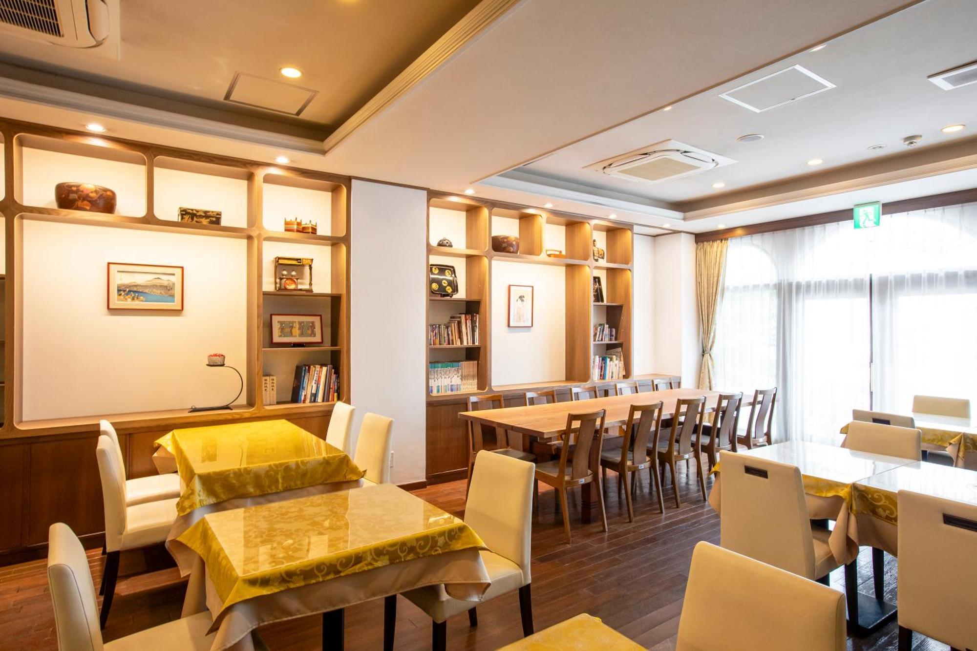 Hotel Claire Higasa Химедзи Экстерьер фото